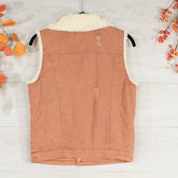✨ Boho Vest with Sherpa Lining - Picture 7 of 7